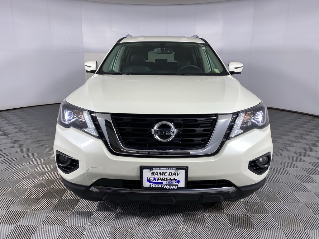 2020 Nissan Pathfinder SL