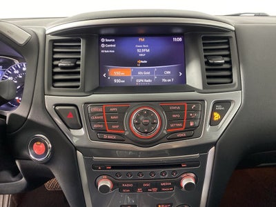 2020 Nissan Pathfinder SL