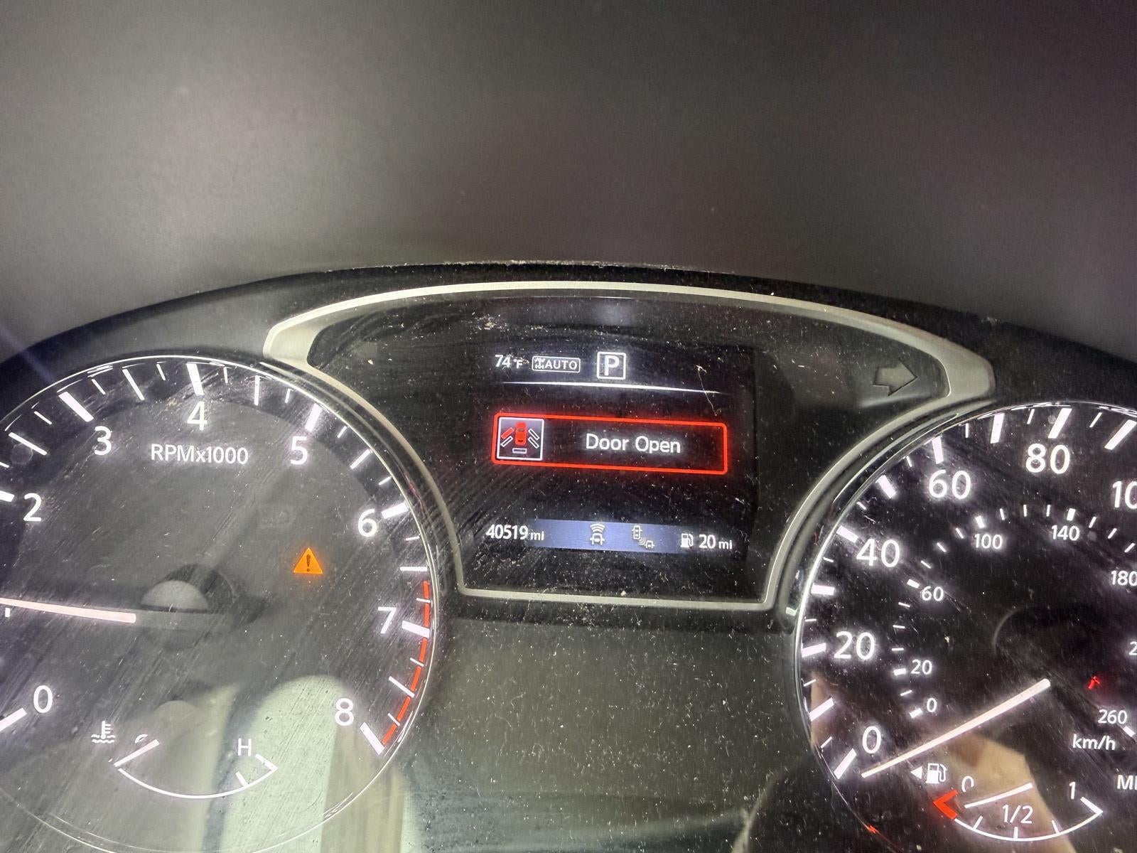 2019 Nissan Pathfinder SV
