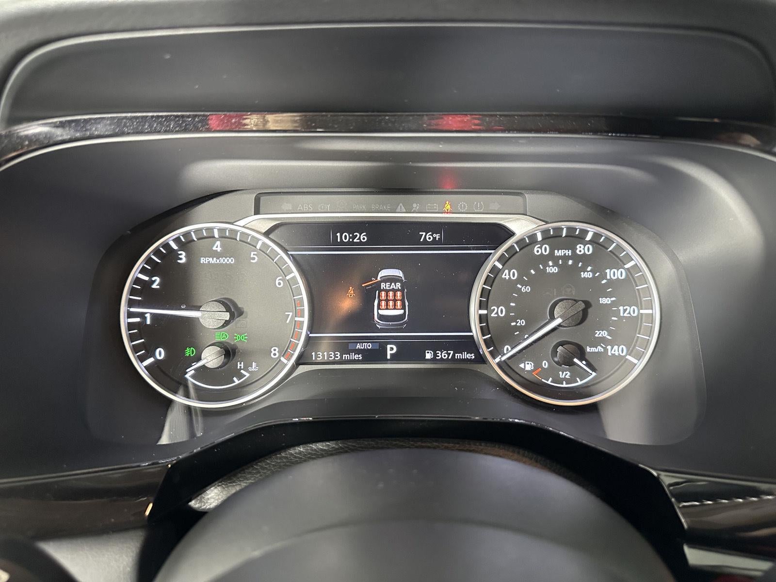 2024 Nissan Pathfinder SL