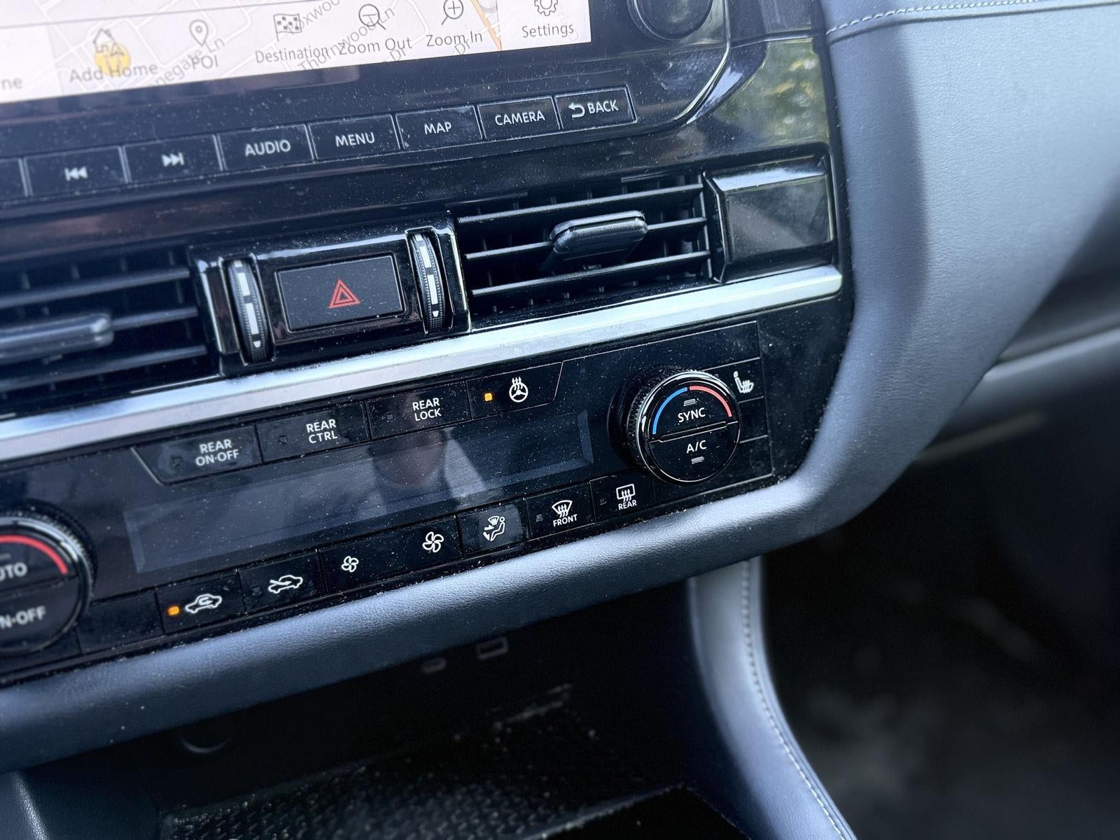 2022 Nissan Pathfinder SL