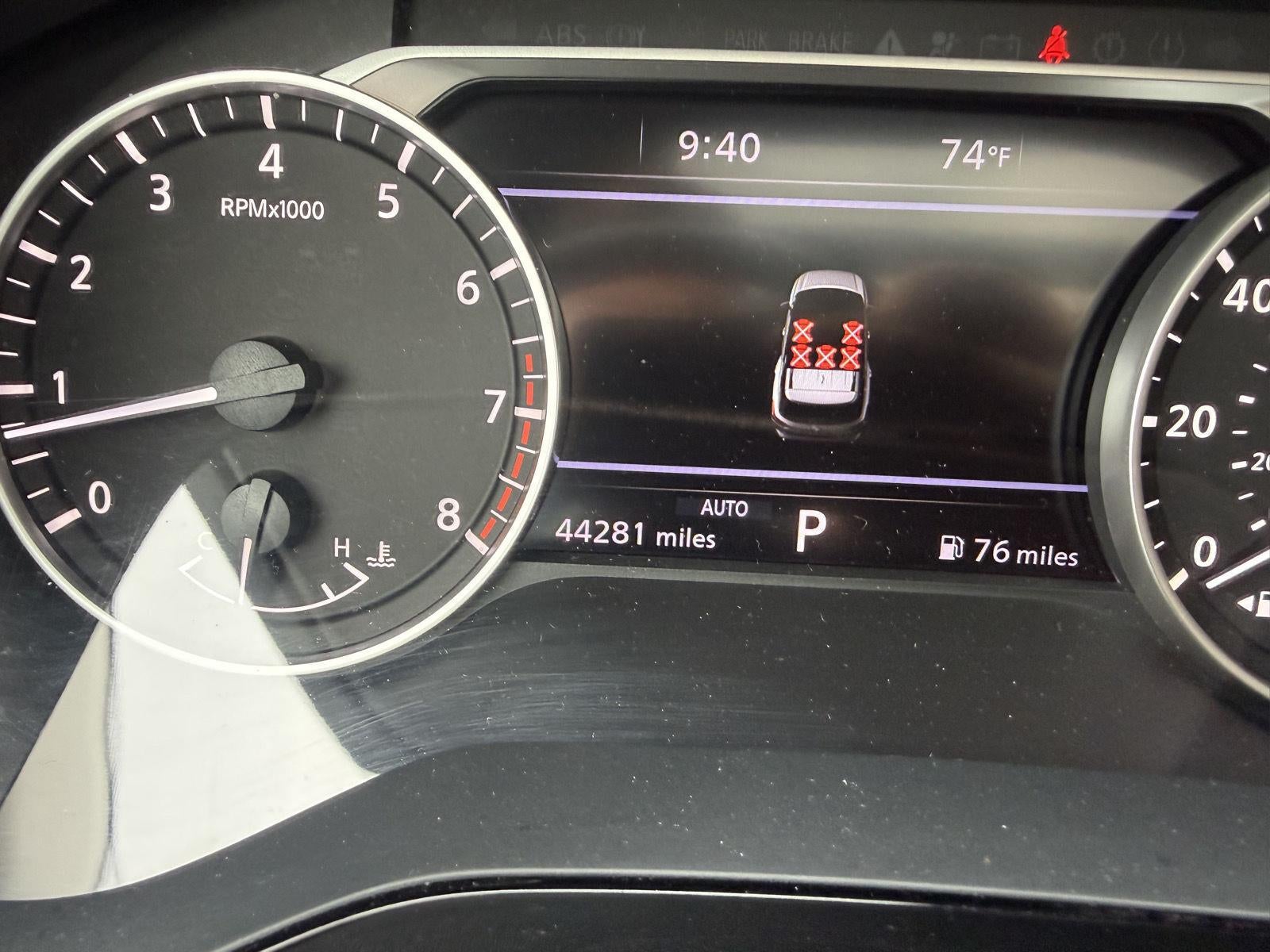 2023 Nissan Pathfinder SL