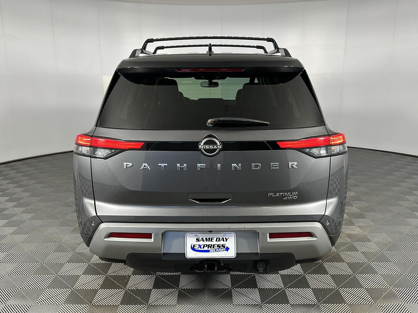 2022 Nissan Pathfinder Platinum