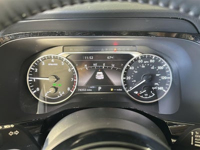 2022 Nissan Pathfinder Platinum