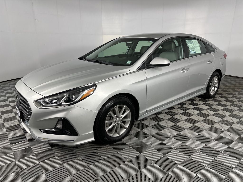 2018 Hyundai SONATA SE