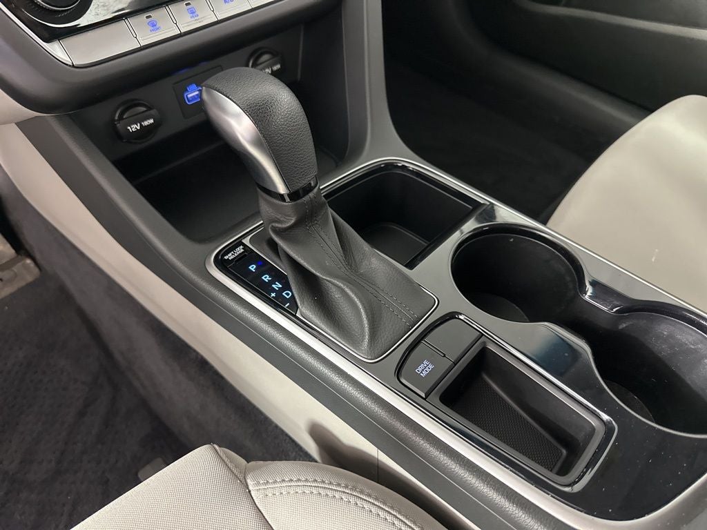 2018 Hyundai SONATA SE