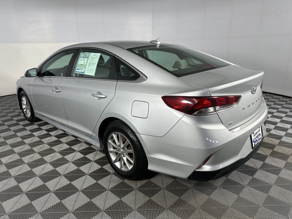 2018 Hyundai SONATA SE