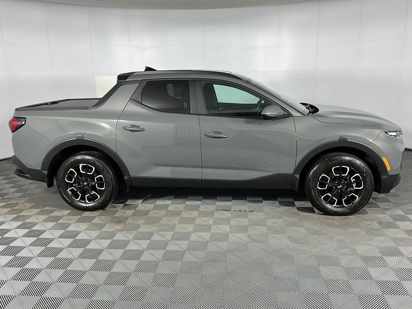2023 Hyundai SANTA CRUZ SEL Premium
