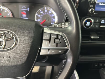 2021 Toyota Highlander LE