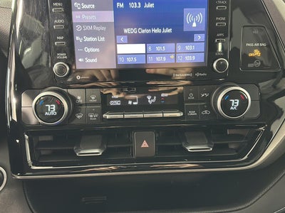 2021 Toyota Highlander LE