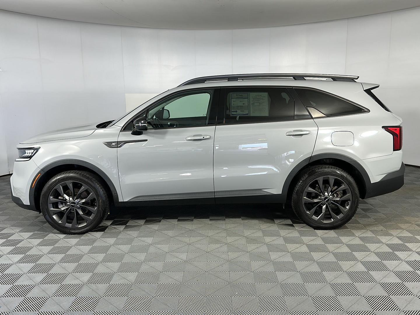 2023 Kia Sorento X-Line EX