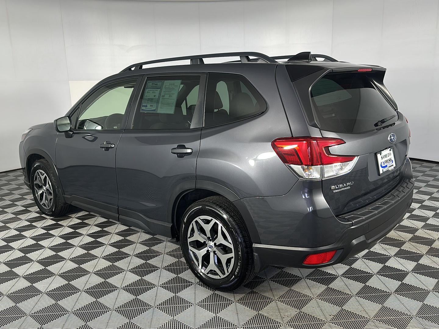 2024 Subaru Forester Premium