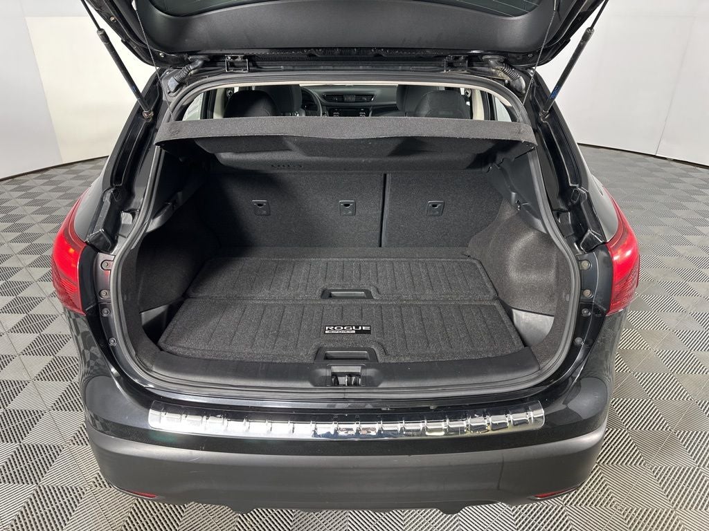 2018 Nissan Rogue Sport SV