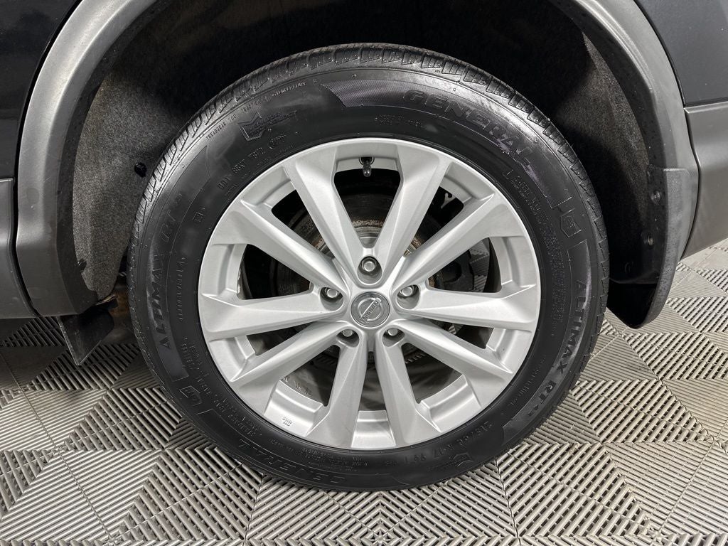 2018 Nissan Rogue Sport SV