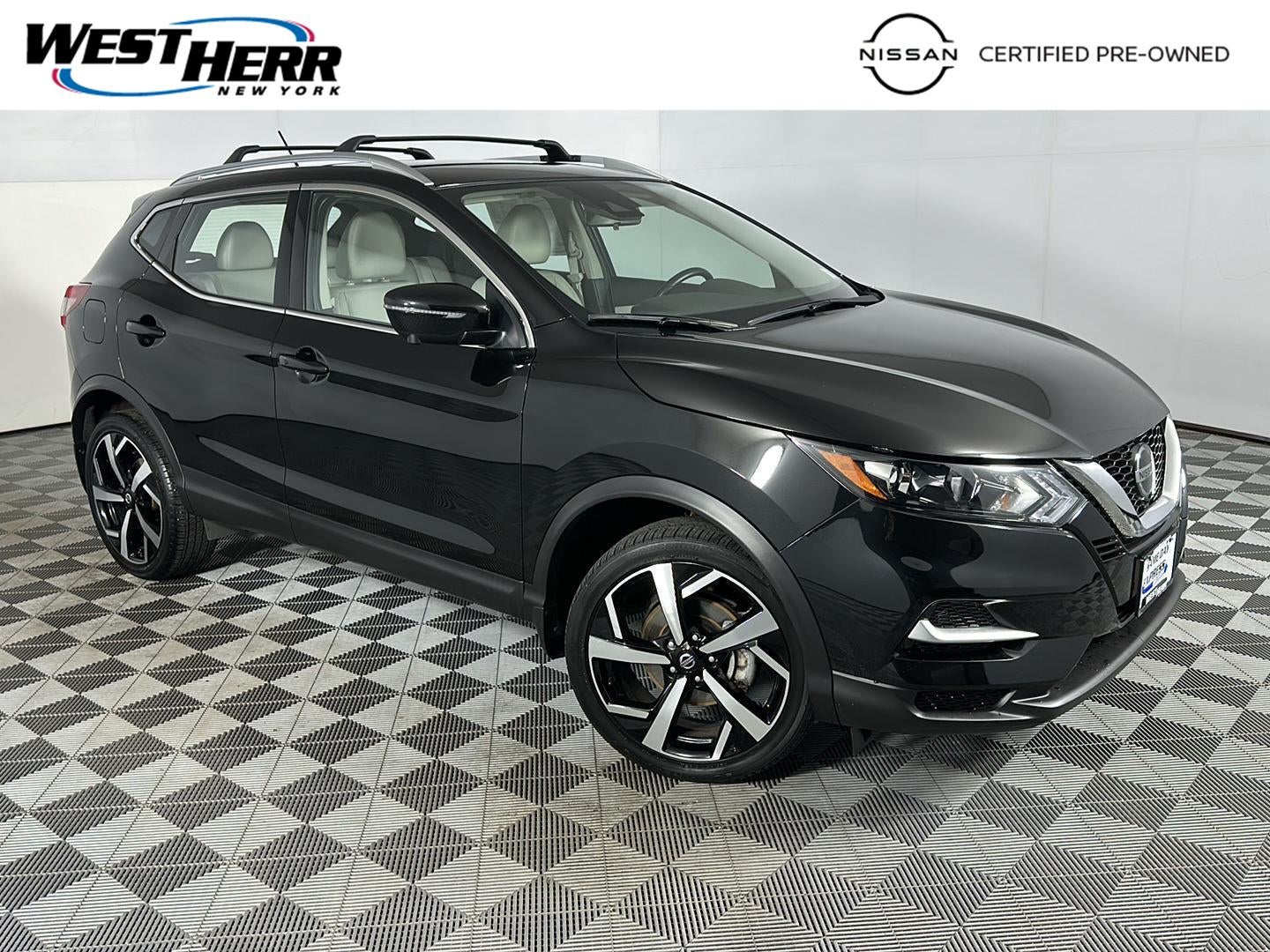 2022 Nissan Rogue Sport SL