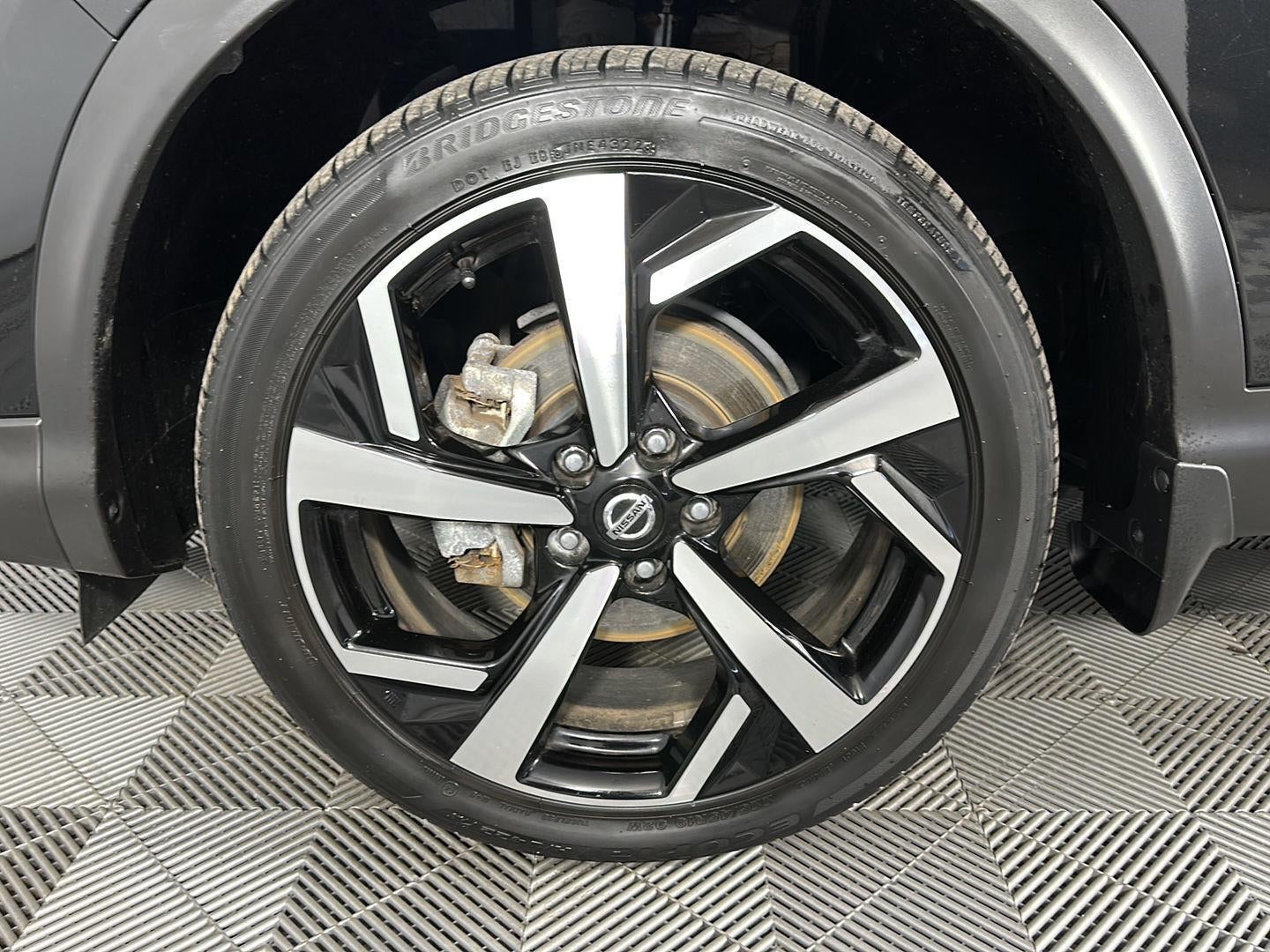 2022 Nissan Rogue Sport SL