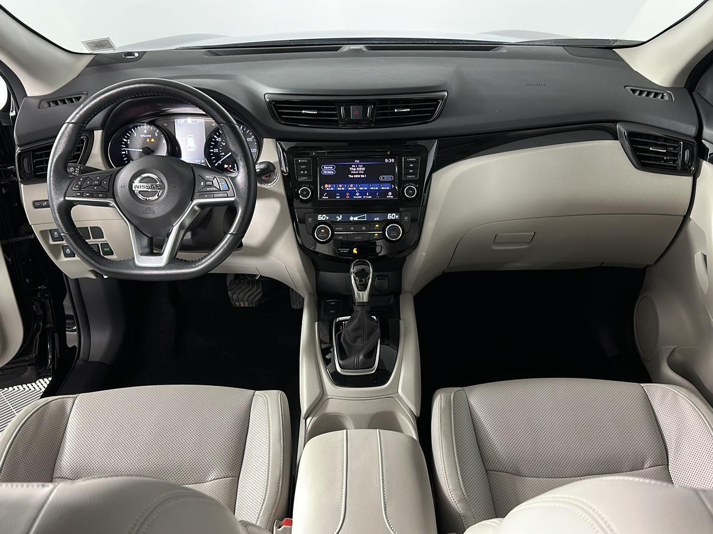 2022 Nissan Rogue Sport SL