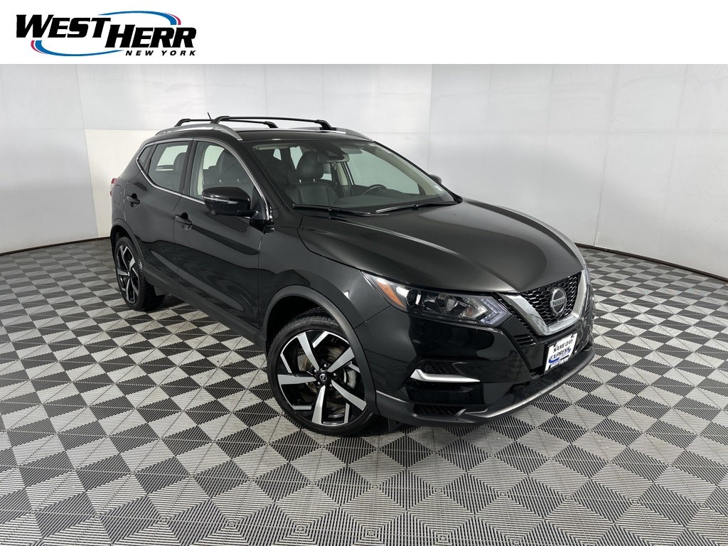 2022 Nissan Rogue Sport SL