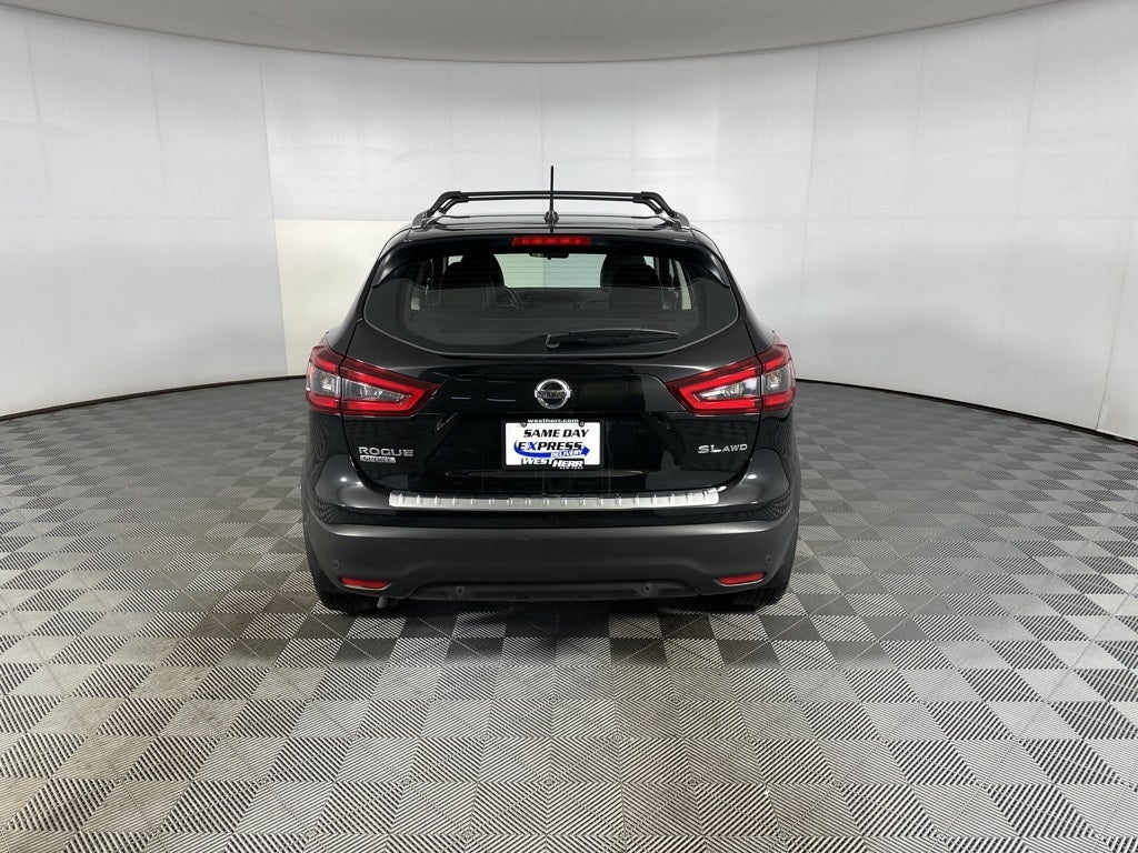 2022 Nissan Rogue Sport SL