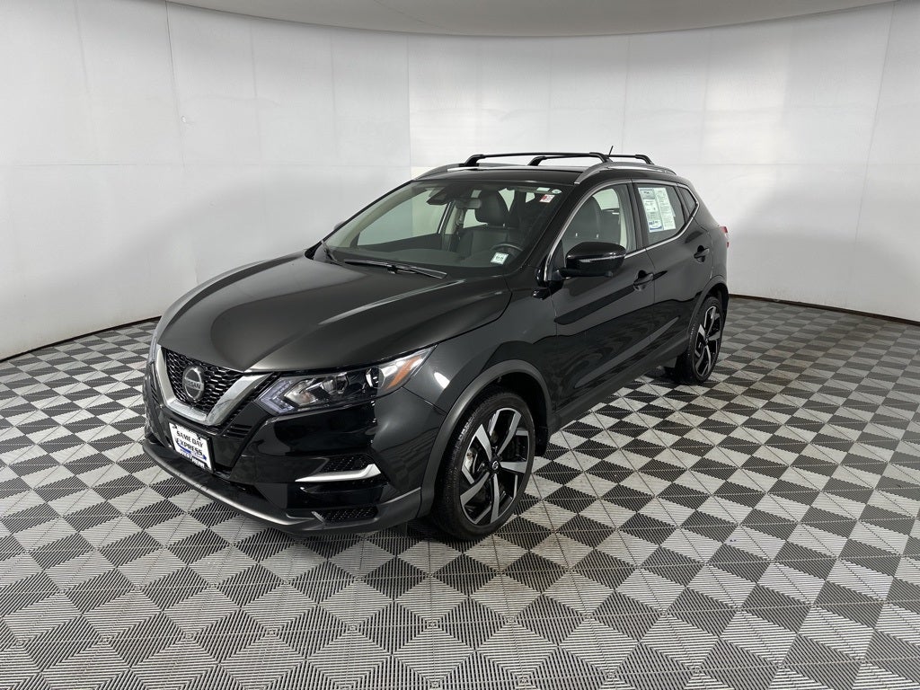 2022 Nissan Rogue Sport SL