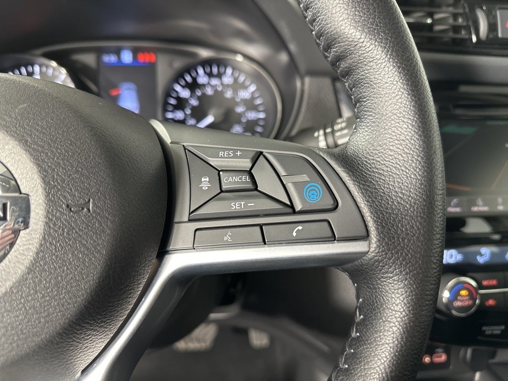 2022 Nissan Rogue Sport SL