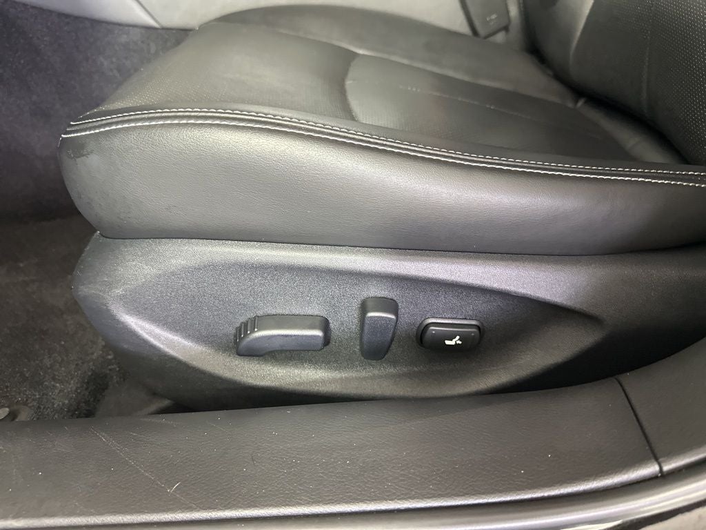 2022 INFINITI Q50 LUXE