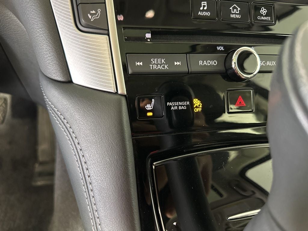 2022 INFINITI Q50 LUXE