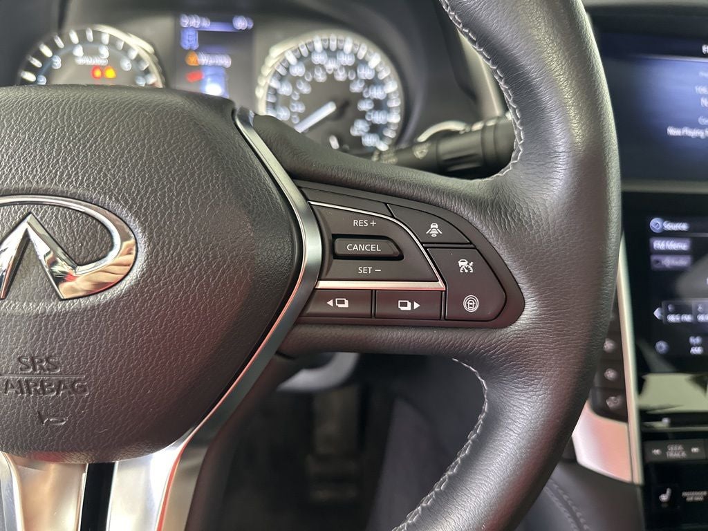 2022 INFINITI Q50 LUXE