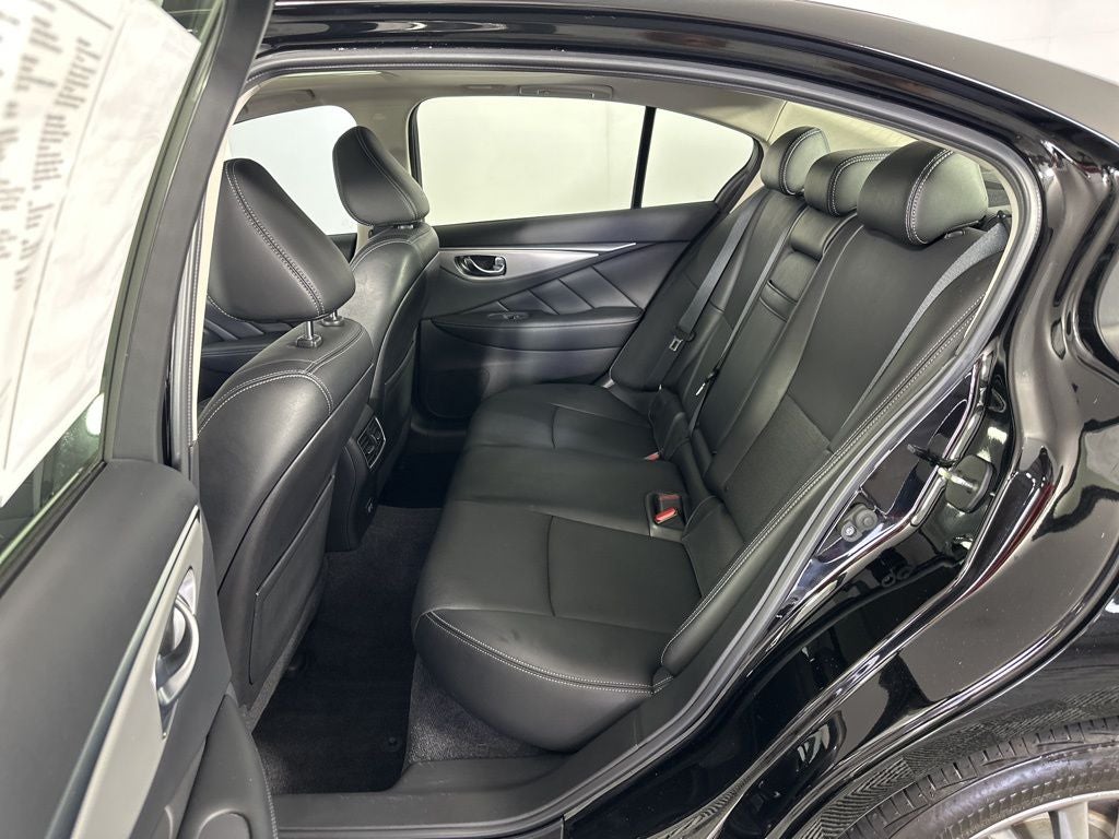 2022 INFINITI Q50 LUXE