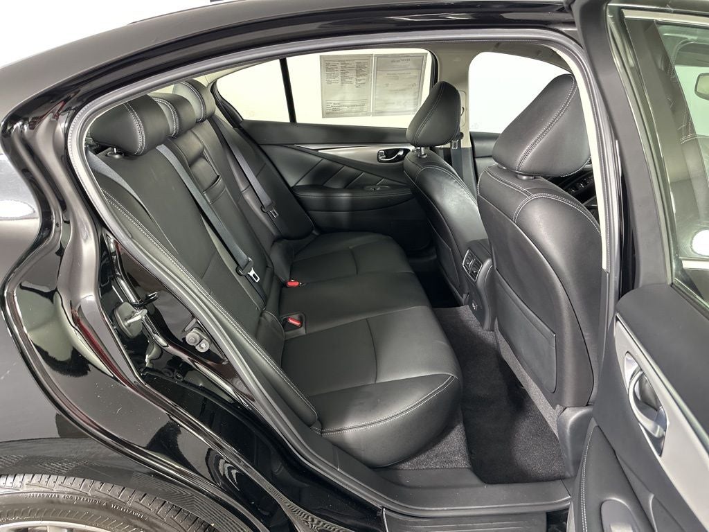 2022 INFINITI Q50 LUXE