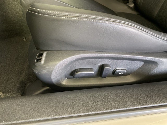 2022 INFINITI Q60 LUXE