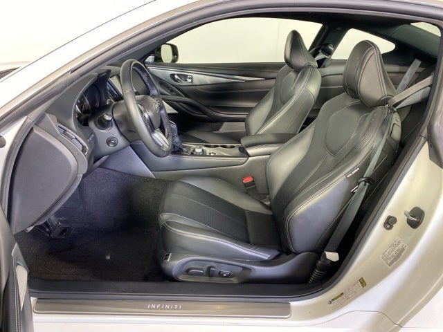 2022 INFINITI Q60 LUXE