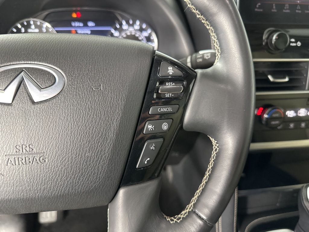 2023 INFINITI QX80 Premium Select