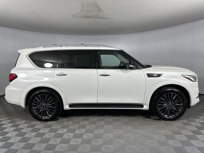2023 INFINITI QX80 Premium Select