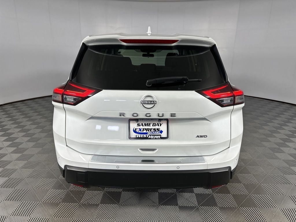 2025 Nissan Rogue SV