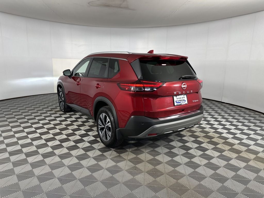 2022 Nissan Rogue SV