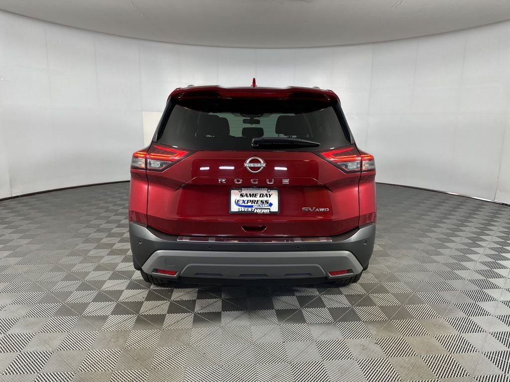 2022 Nissan Rogue SV