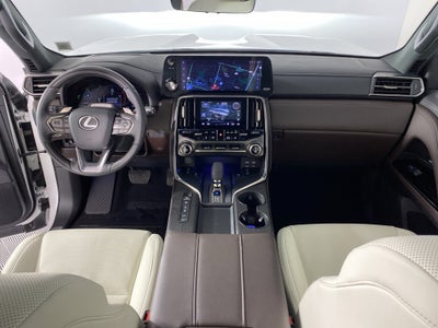 2025 Lexus LX 700h Luxury