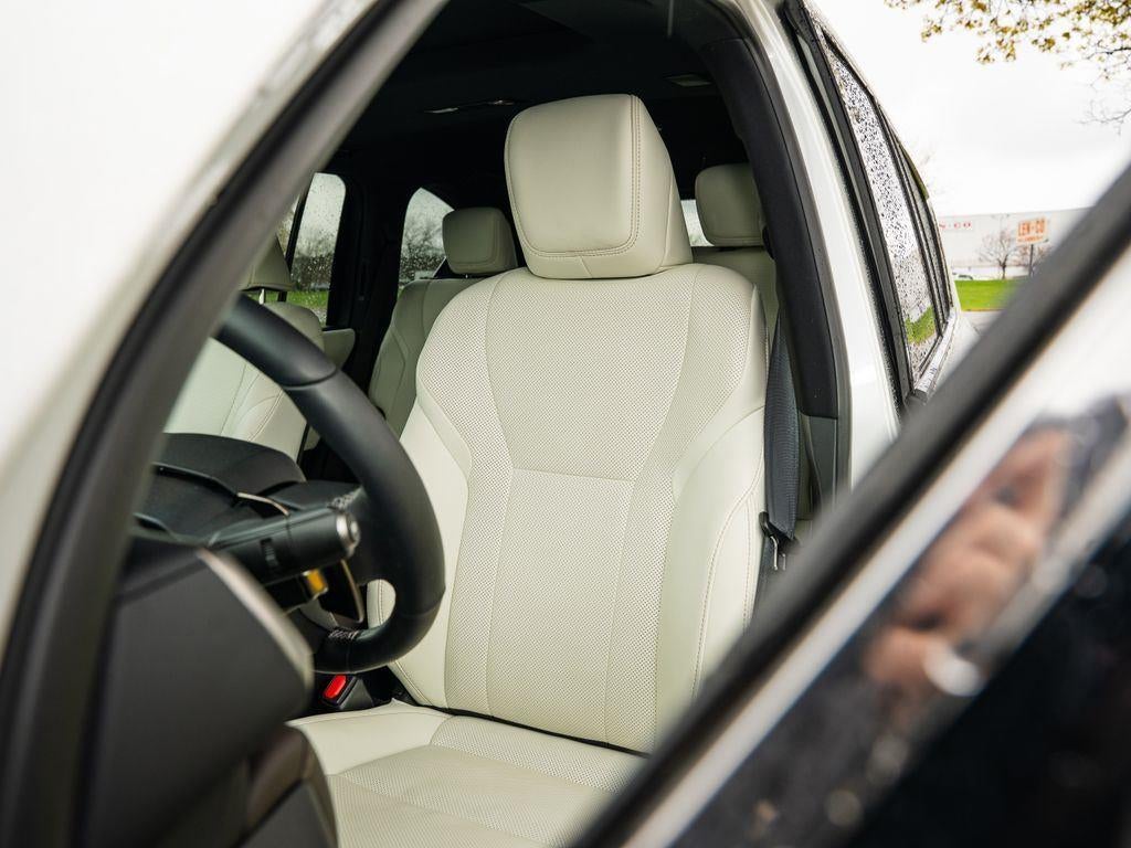 2025 Lexus LX LX 700h Luxury
