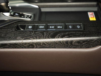 2025 Lexus LX LX 700h Luxury