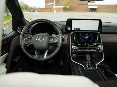 2025 Lexus LX LX 700h Luxury