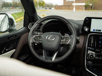 2025 Lexus LX LX 700h Luxury