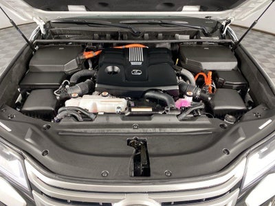 2025 Lexus LX LX 700h Luxury