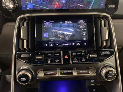 2025 Lexus LX LX 700h Luxury