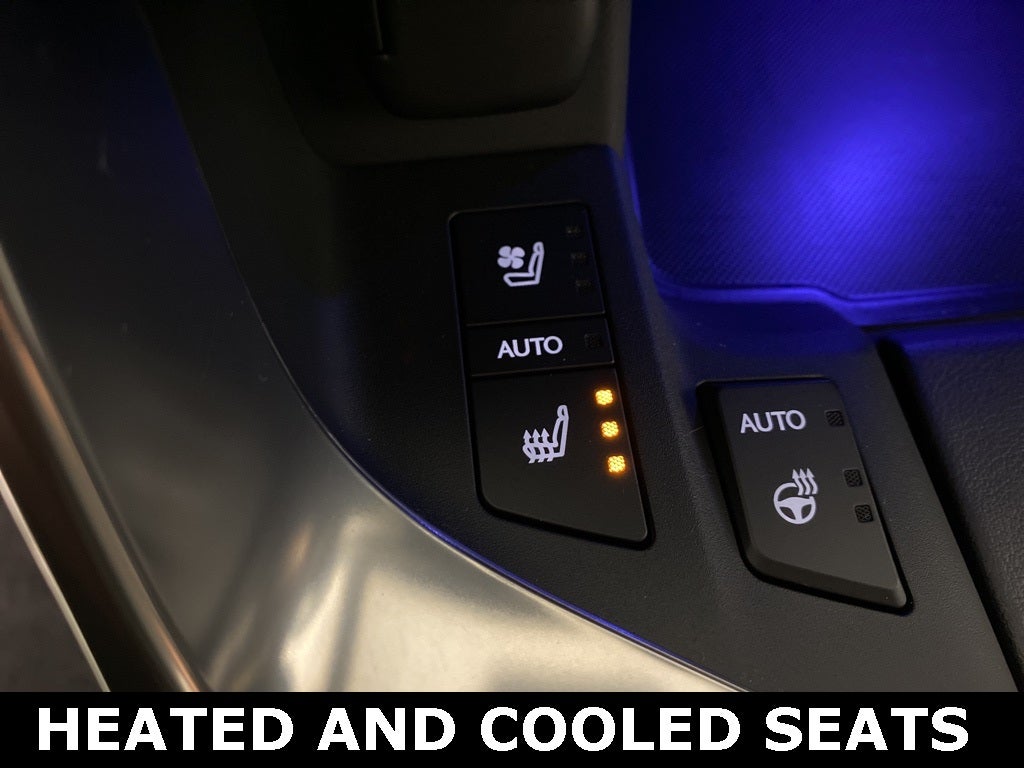 2025 Lexus LX 700h Luxury