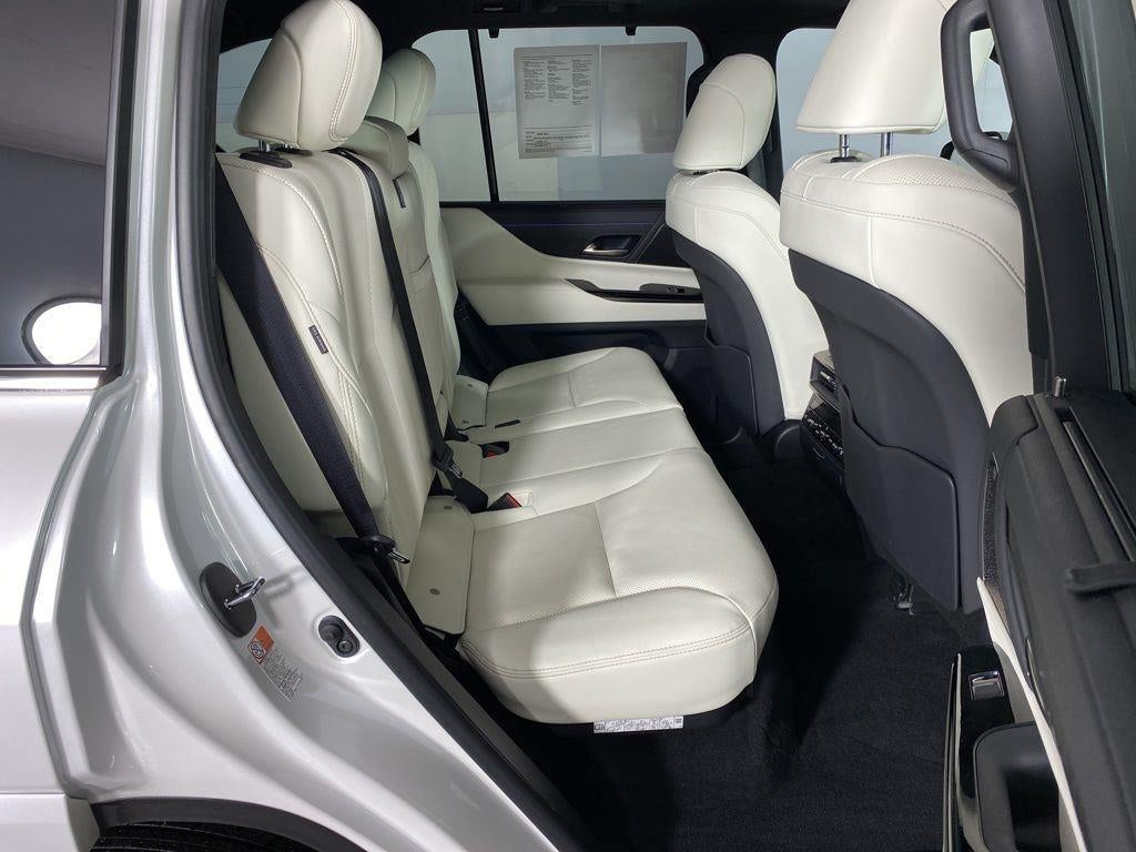 2025 Lexus LX LX 700h Luxury