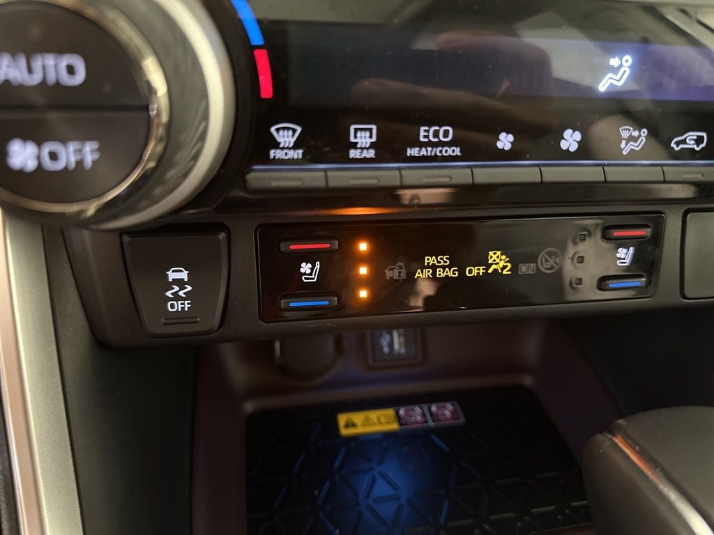 2025 Toyota RAV4 Hybrid Limited