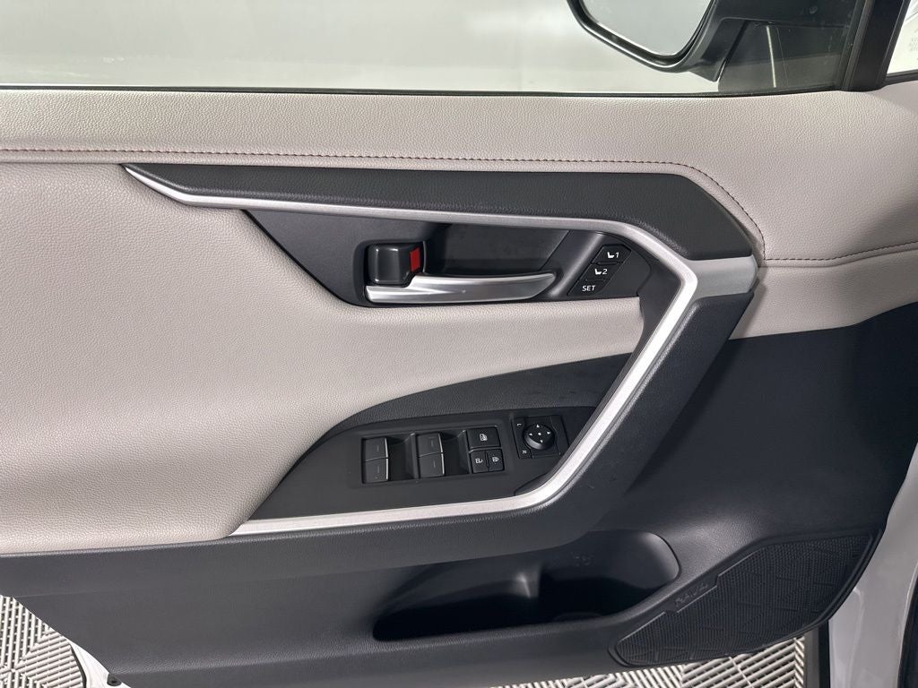 2025 Toyota RAV4 Hybrid Limited