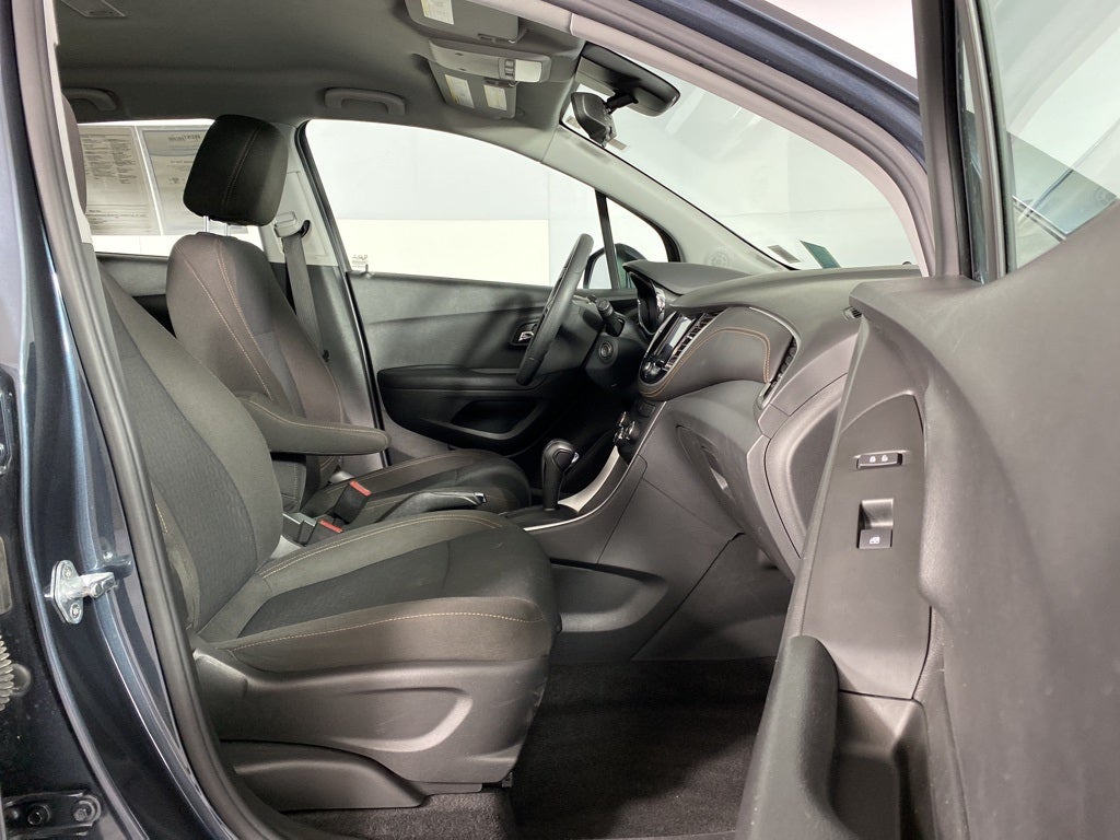 2021 Chevrolet Trax LS