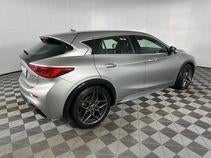 2018 INFINITI QX30 Sport
